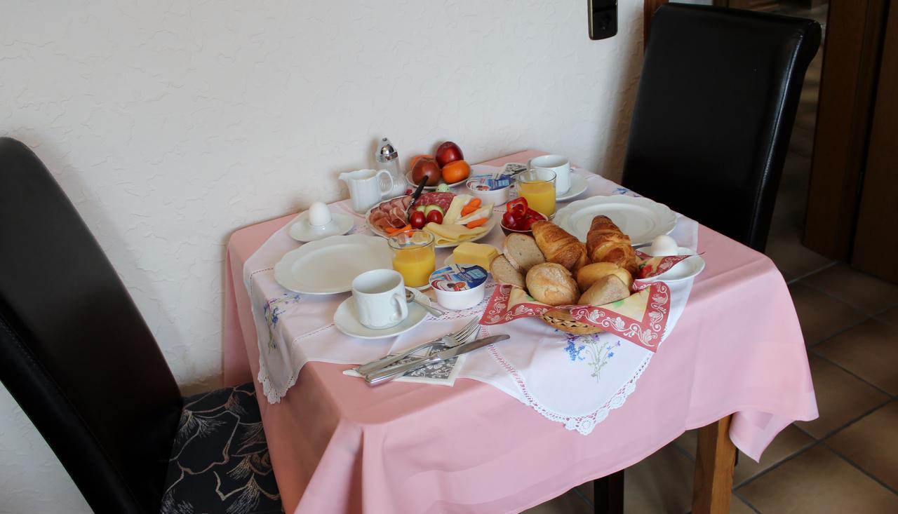 Pfaelzer Stuben Hotel Landstuhl Bagian luar foto